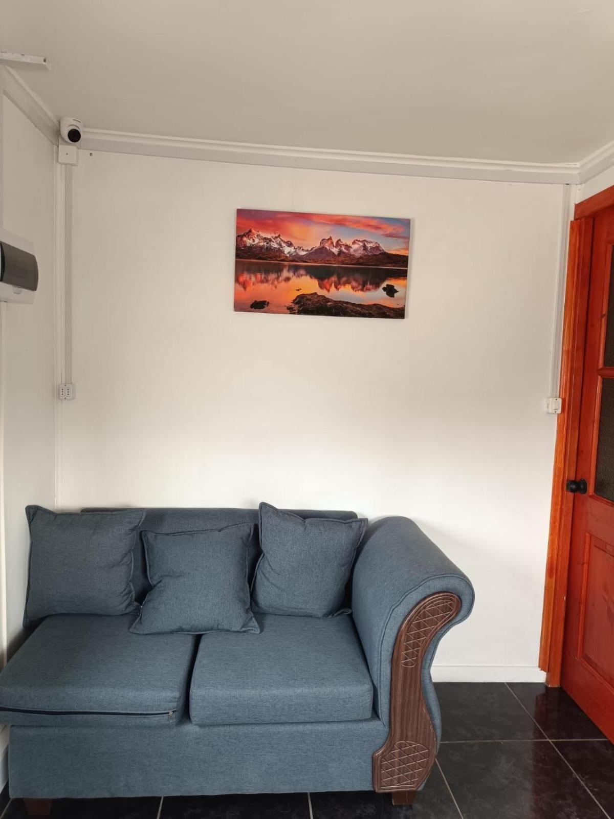 Hostal B&B Coastal Natales Puerto Natales Exterior foto